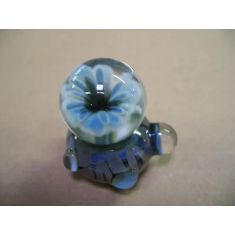 Bouton soufflé à la main