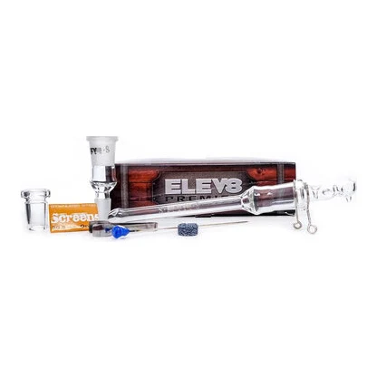 Elev8R