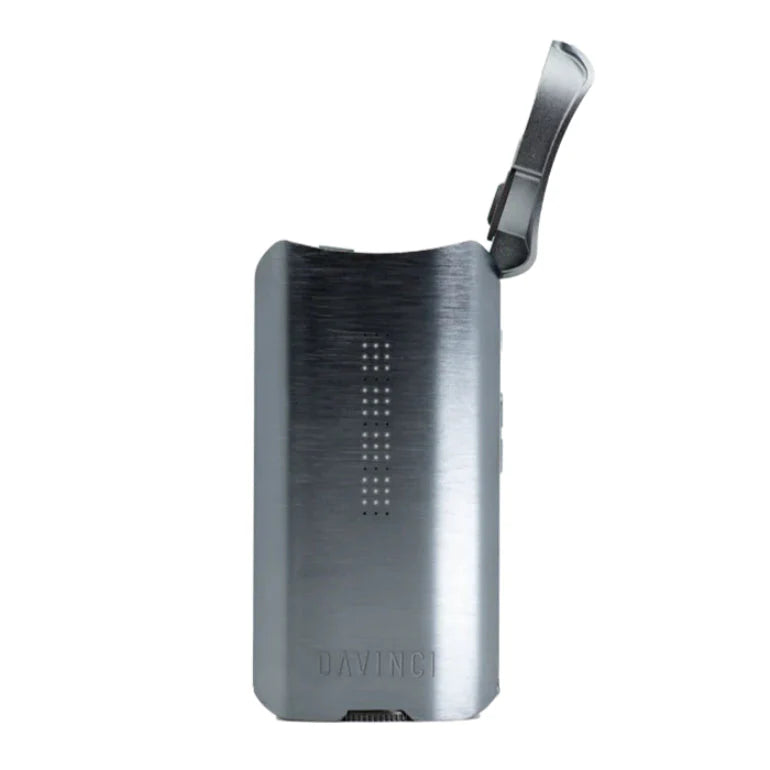 IQ3 — GunMetal Nahaufnahme