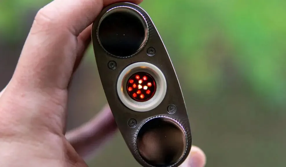 Yllvape Angus Halogen Ruby Edition vue detaillee
